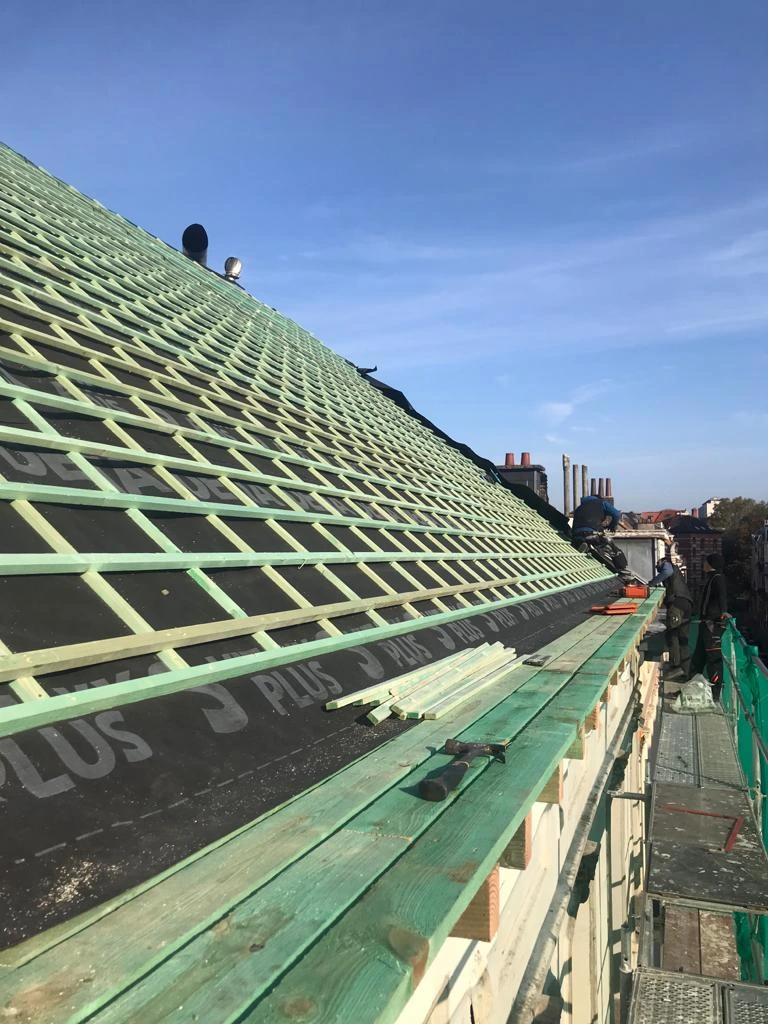 Isolation toiture extérieure Bruxelles